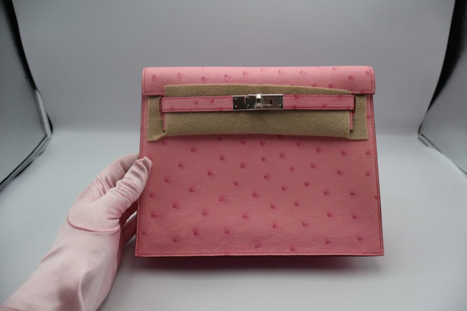 KELLY DANSE BUBBLEGUM OSTRICH PHW – MELANIE