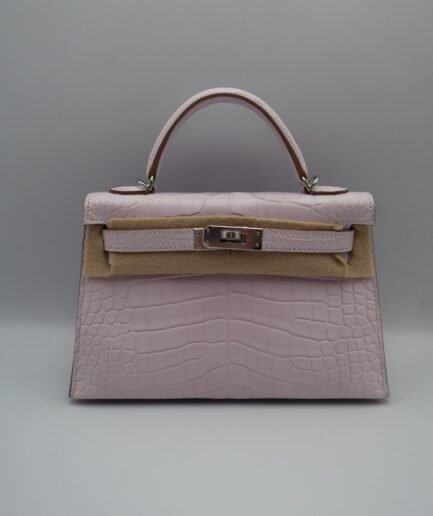 Kelly 20 Mauve Pale Matte Alligator Phw W